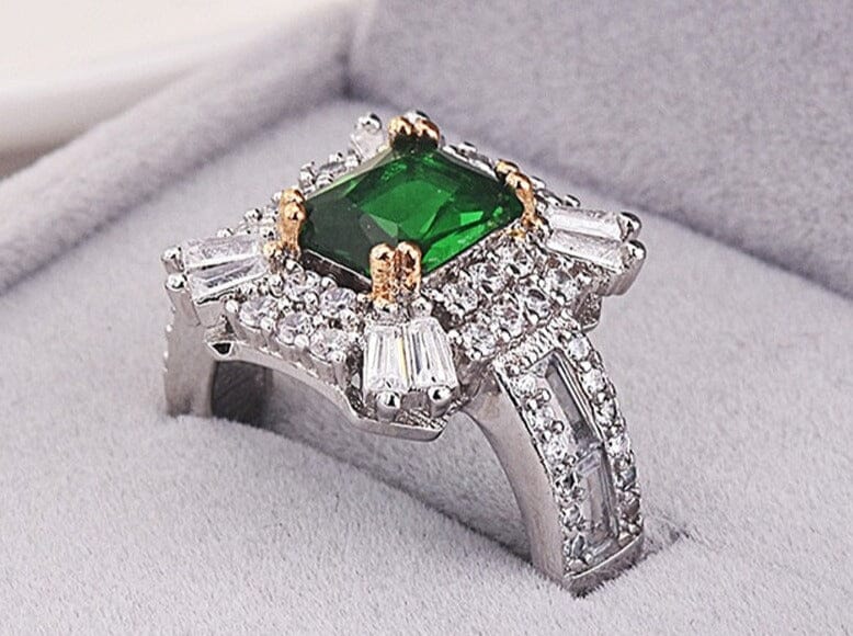 Starburst Emerald Zircon Silver RingRing
