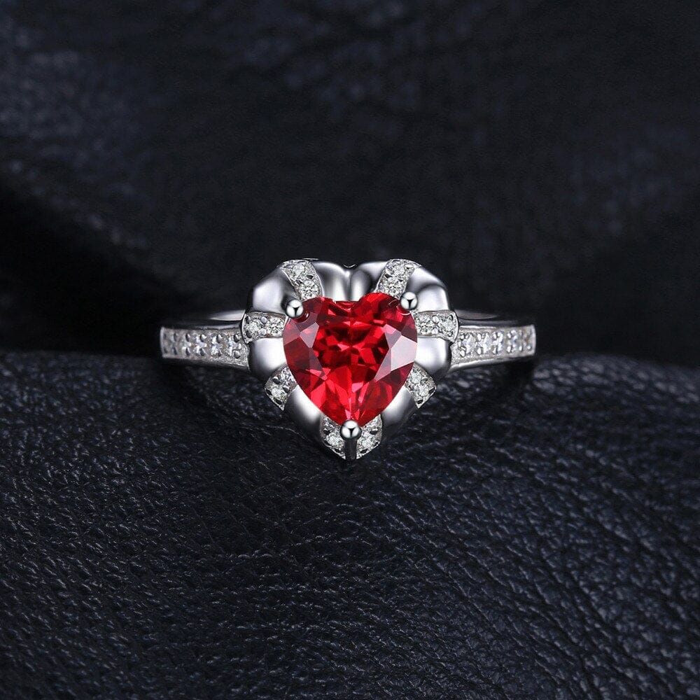 Love Heart 1.6ct Created Red Ruby Silver RingRing