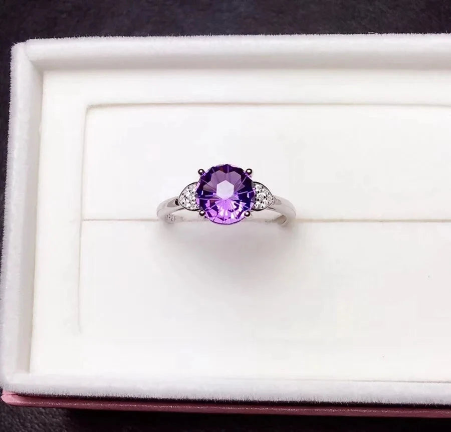 Elegant Amethyst Ring