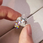 Huitan Luxury Crystal Water Drop CZ Rings