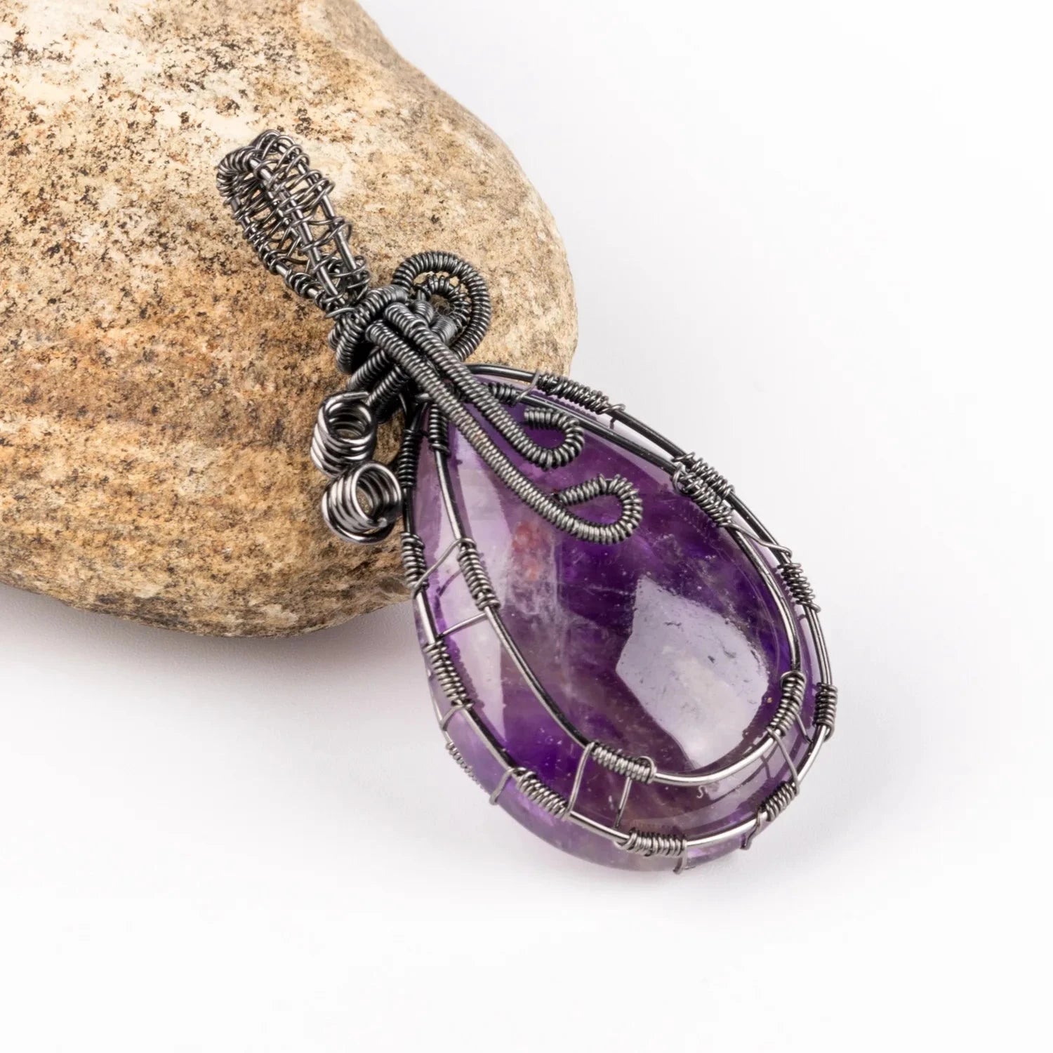 Natural Vintage Water Drop Stone Pendant Amethyst