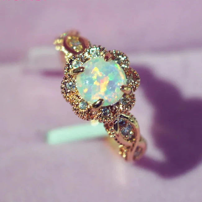 Vintage Australian Crystal Flower Ring12United States