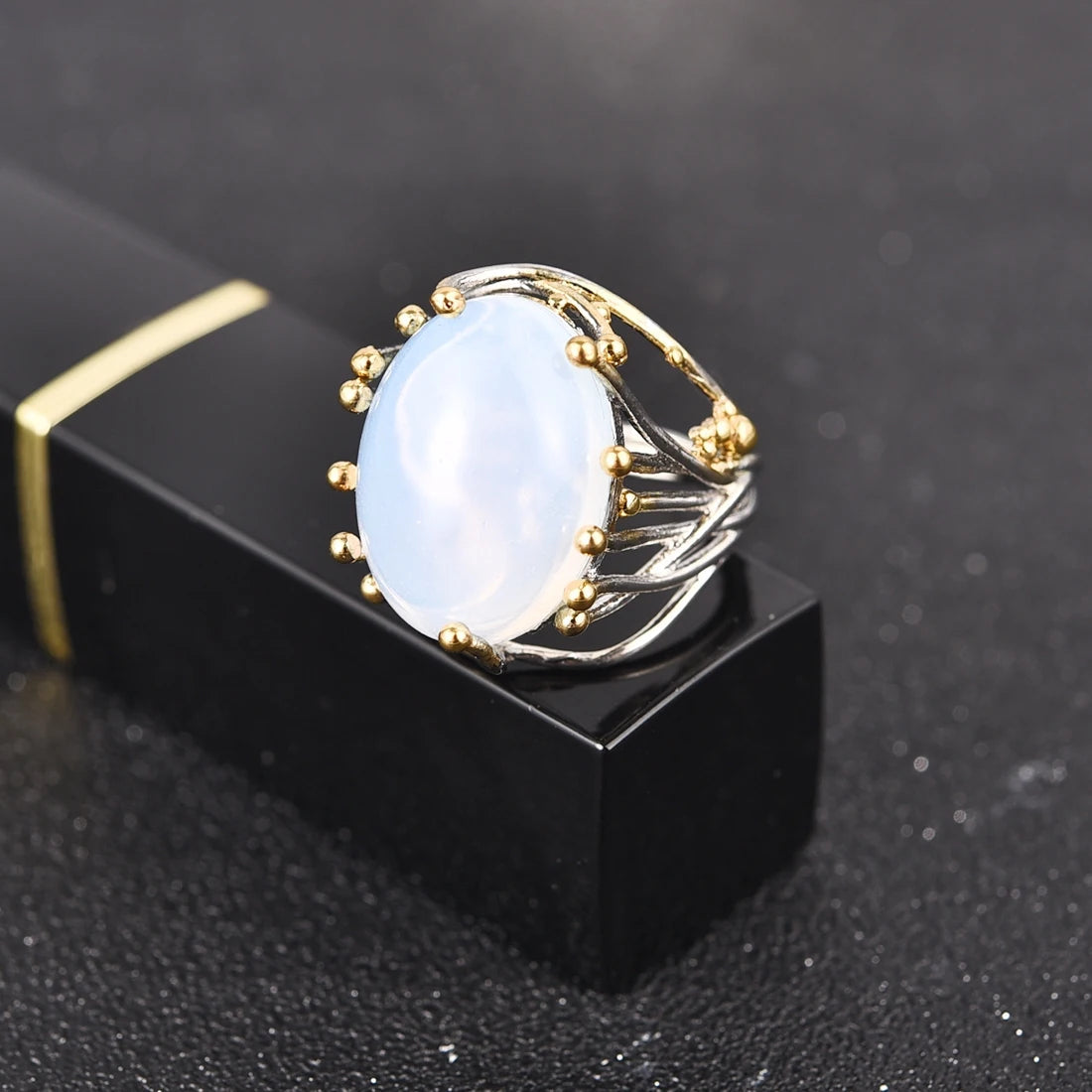 Irregular Bohemia Style Rinse Female Natural Opal Moonstone Ring