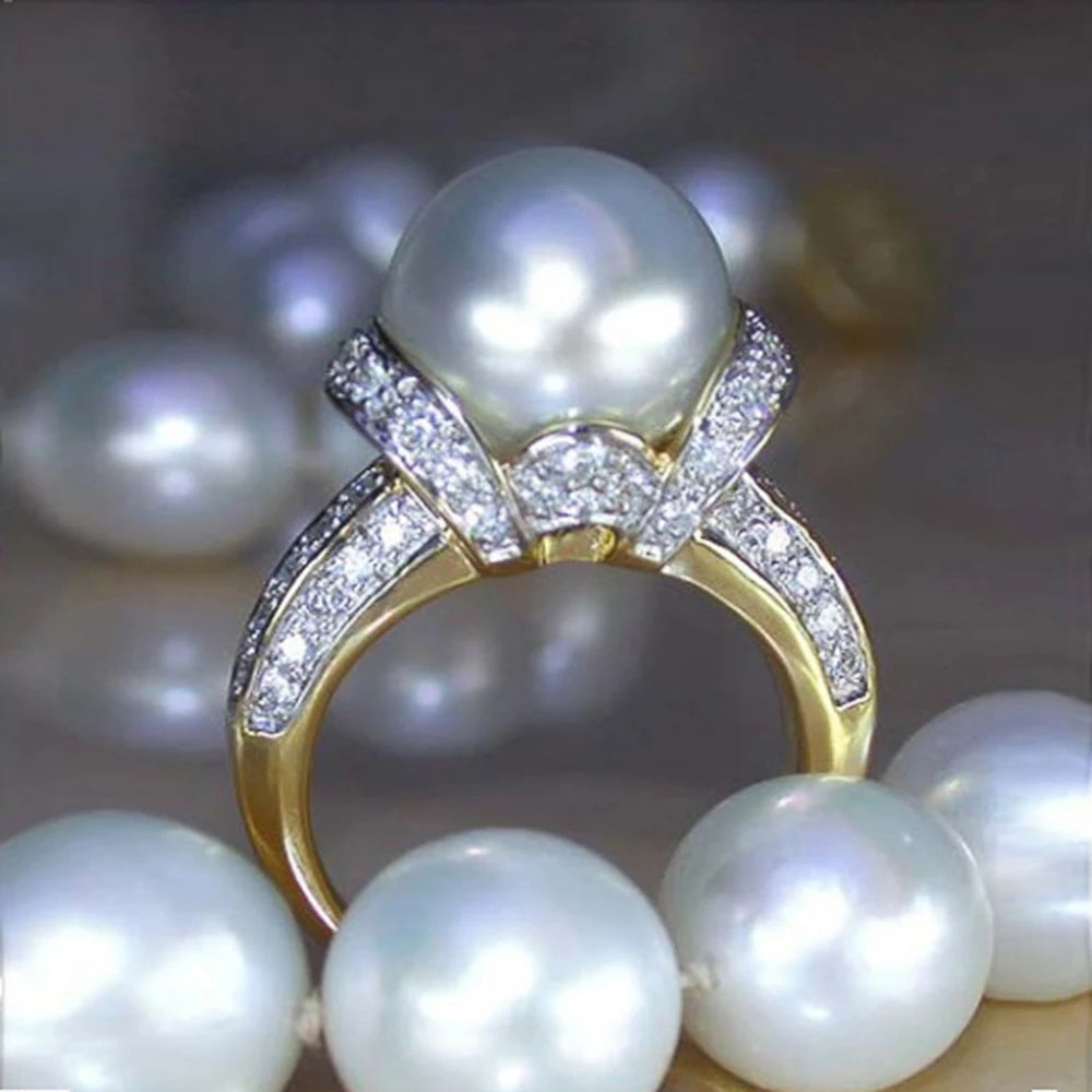 Elegant Pearl Gold Color Wedding Rings