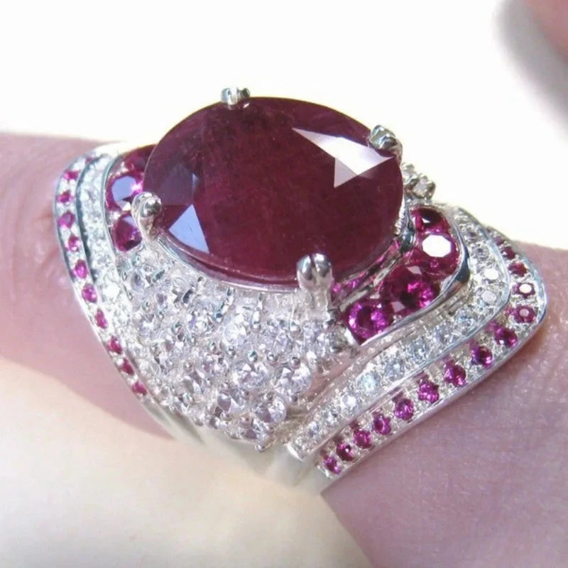 Vintage Silver Color Rings Round Inlaid with Imitation Red Stone