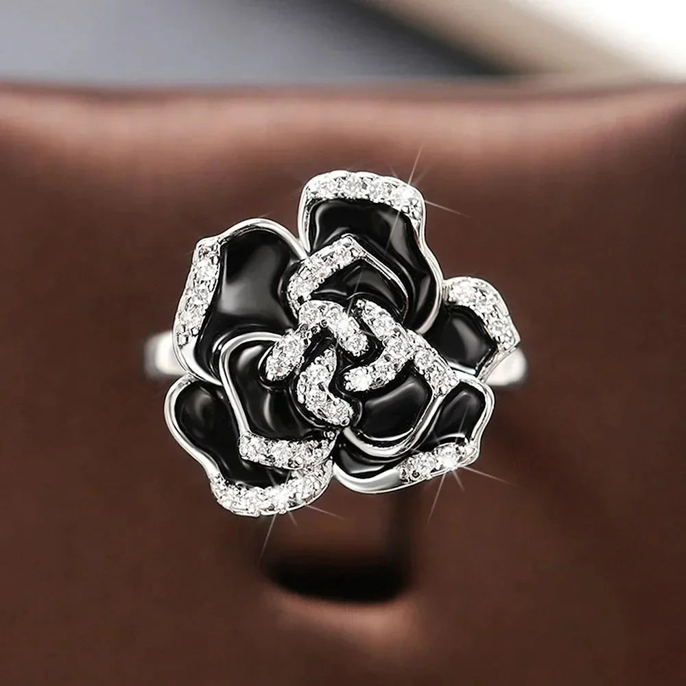 Zirconia Black Flower Ring for WomenF17416