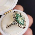 Fashionable Retro Green Horse Eye Zircon Inlaid Women's Ring