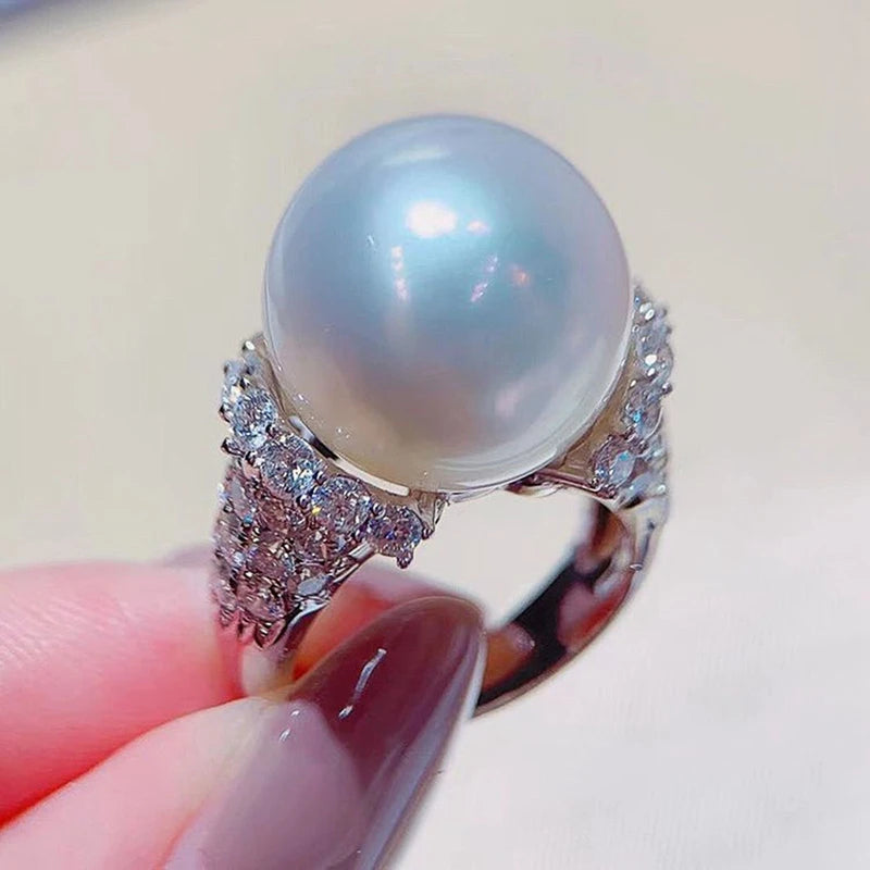Extravagant Luxury Emerald Ring GoldRG170407