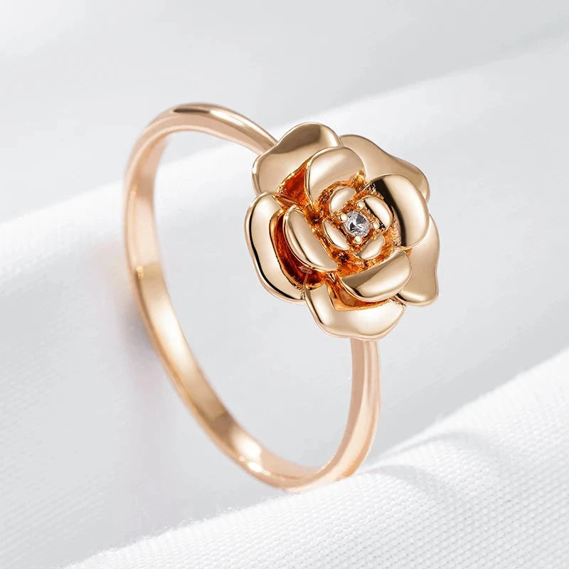 Glossy Metal Flower Rings for Women Fashion 585 Rose Gold