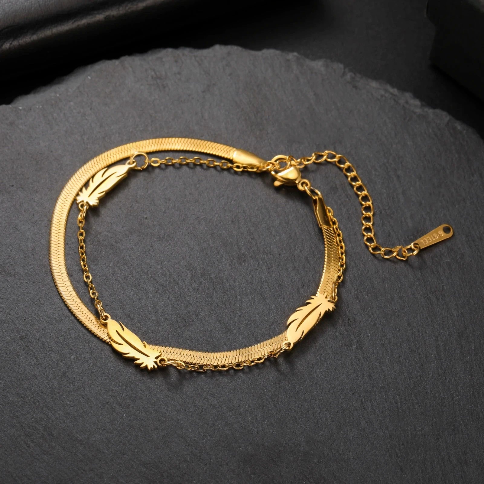Women’s Stainless Steel Charm BraceletSnake Chain-G17-22 cm