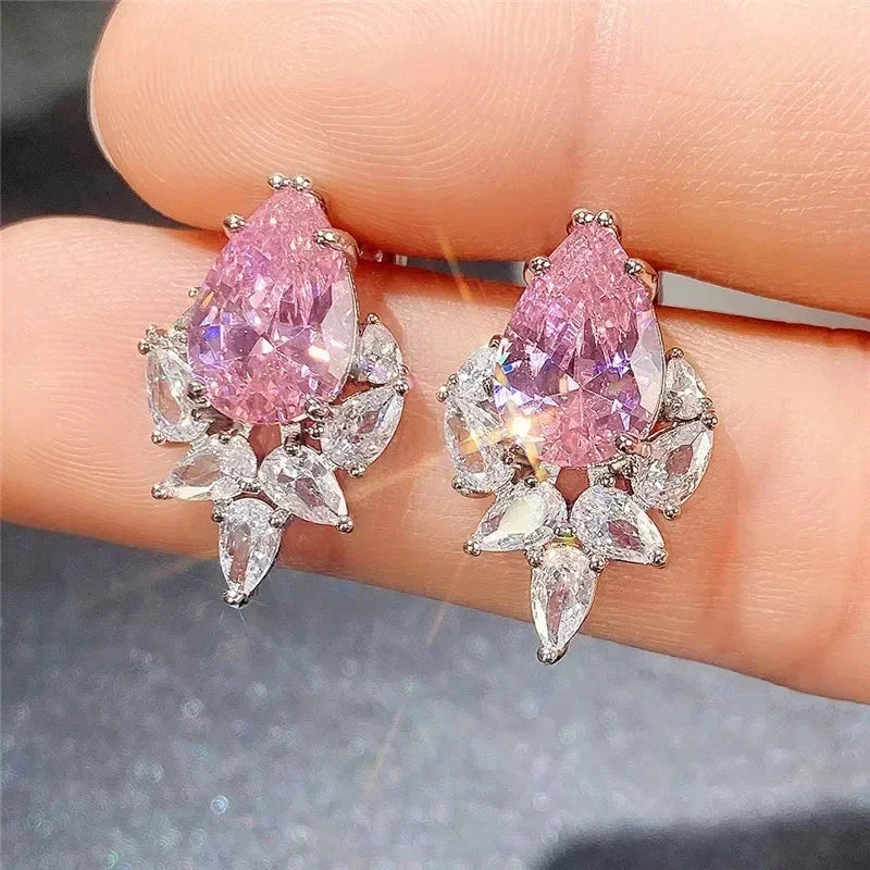 Pear Shaped CZ Studs Earrings for WomenE1536