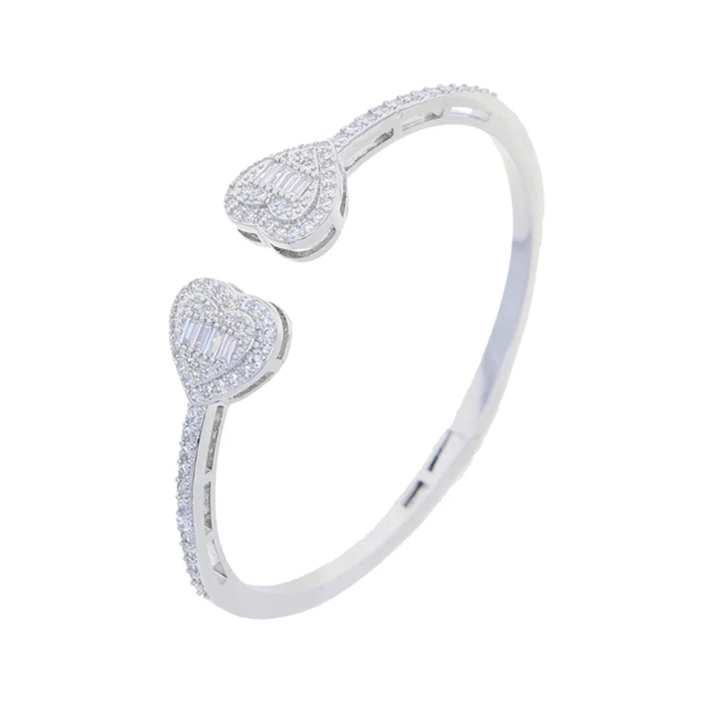 Iced Out Heart Charm Bracelet – Hip Hop StylePlatinum PlatedOpen Size