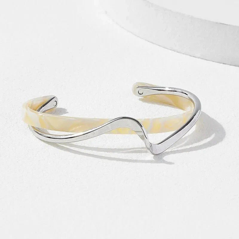 White Shellfish Bracelets Board Bend Metal Bangles Womens Hand Bracelets Geometric C- shaped Opening Bracelets Jewelry Giftssilver