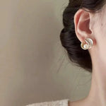 2024 New Retro Light Luxury Pearl Stud Earrings Korean Simple Jewelry Christmas Party Girl's Temperament Accessories For Woman05