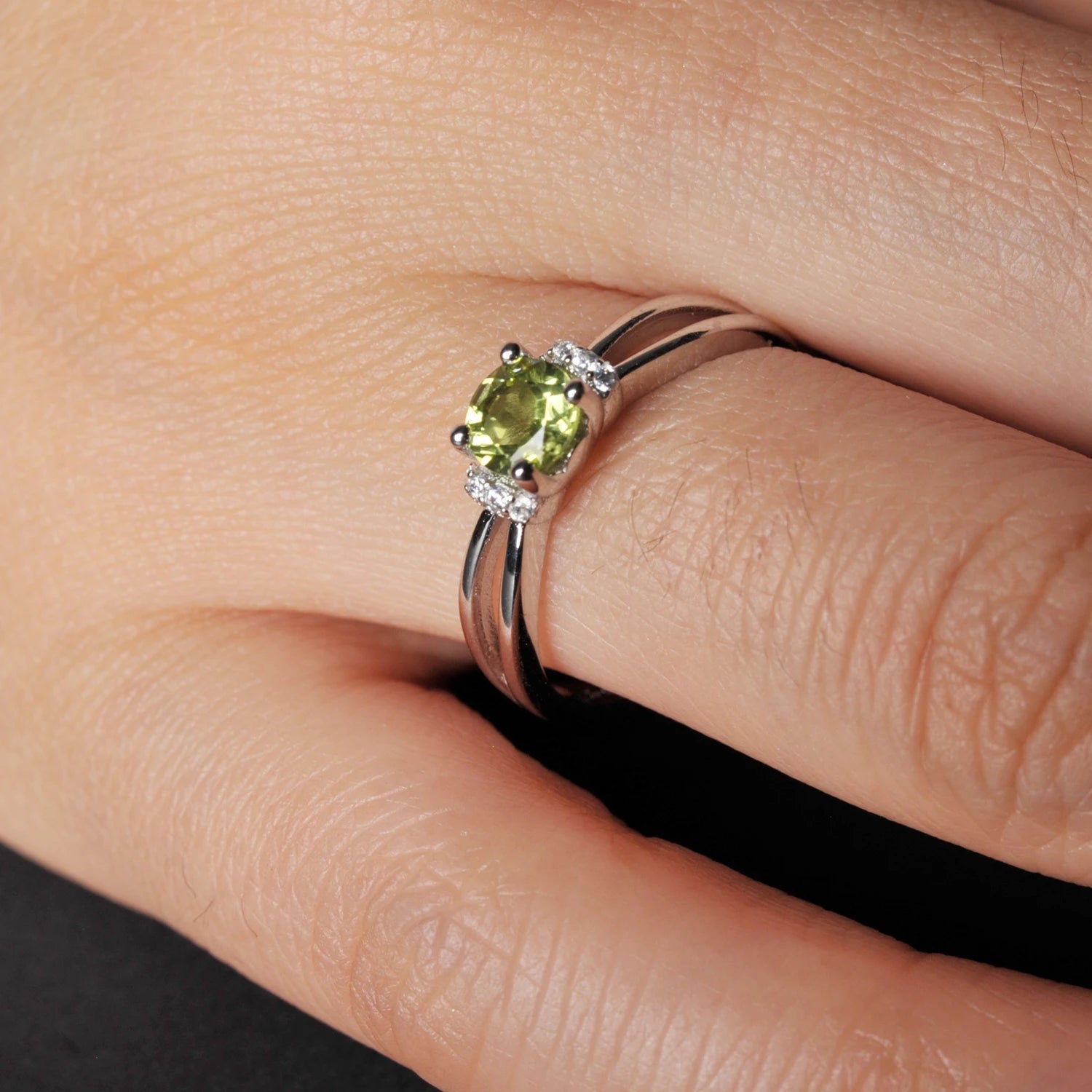 Round Genuine Natural Peridot 925 Sterling Silver Solitaire Ring