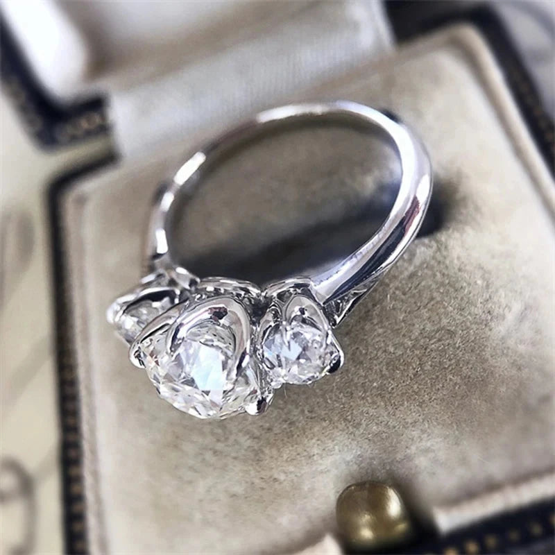 Huitan Luxury CZ Rings for Women – Silver, Gold, Two-ToneF17127