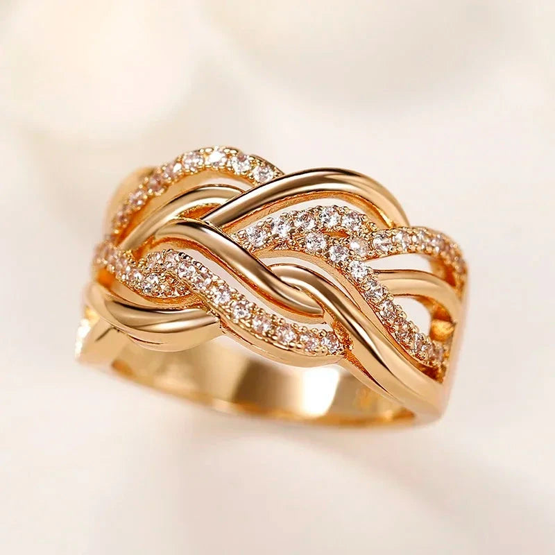 8-shaped Women Rings with CZ Stone Twist DesignF16246