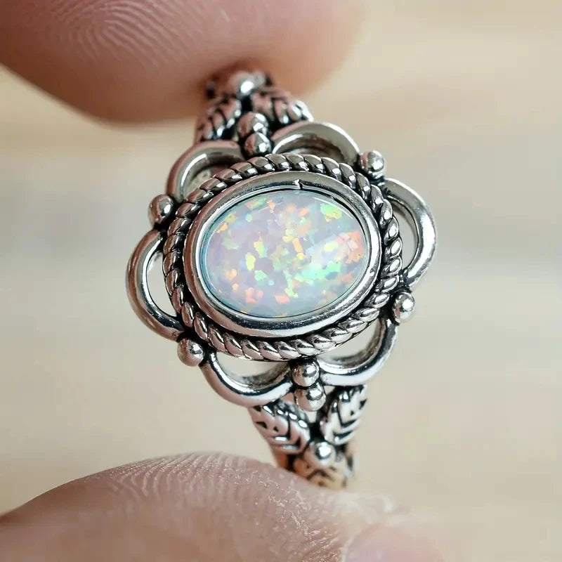 Vintage Style Aesthetic Finger Ring for Female Party Accessories with Simulated OpalT03828