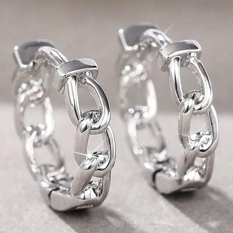 Versatile Women’s Hoop Earrings with Cubic ZirconiaE943
