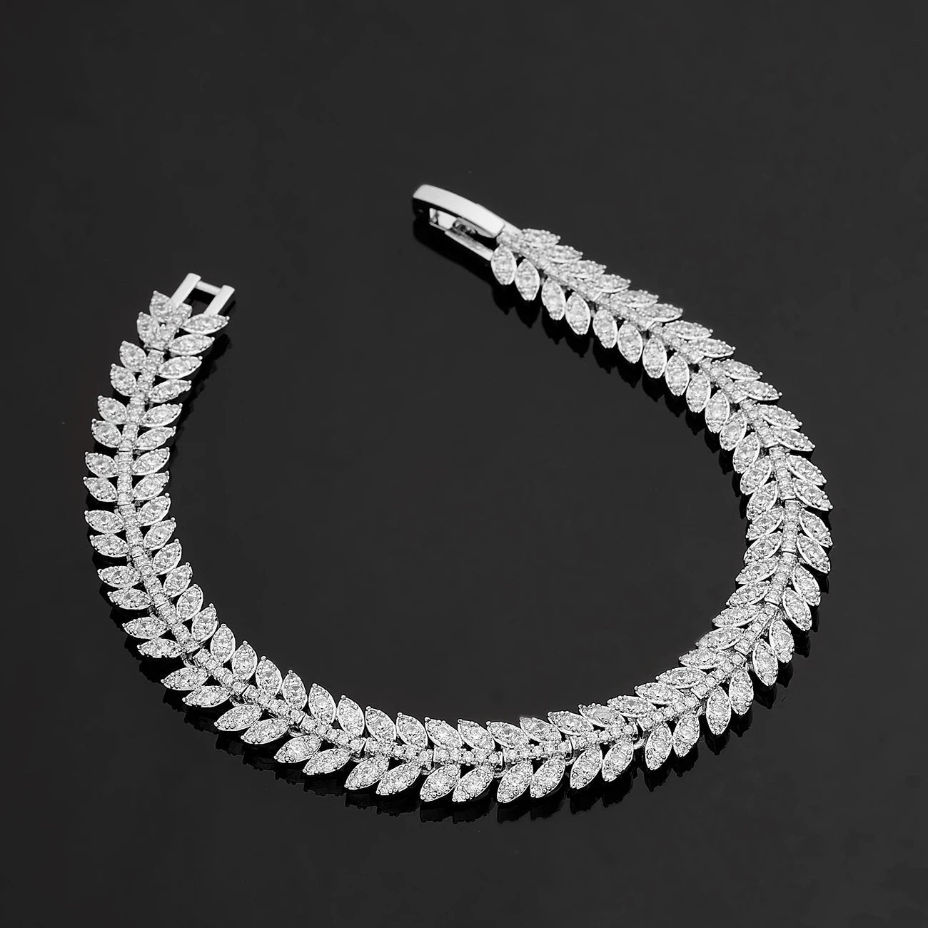 Elegant Gold-Plated Jewelry Set