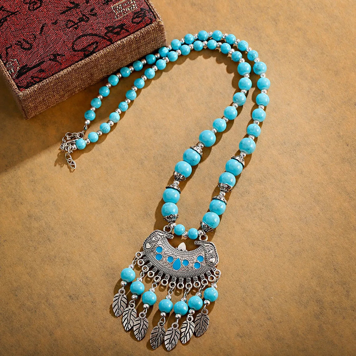 2024 Ethnic Hand Pendant Necklace Vintage TurquoisesNA4005-3
