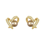 2024 New Classic Small Heart Champagne Pearl Stud Earrings Korean Fashion Jewelry Wedding for Womans Party Luxury Accessories