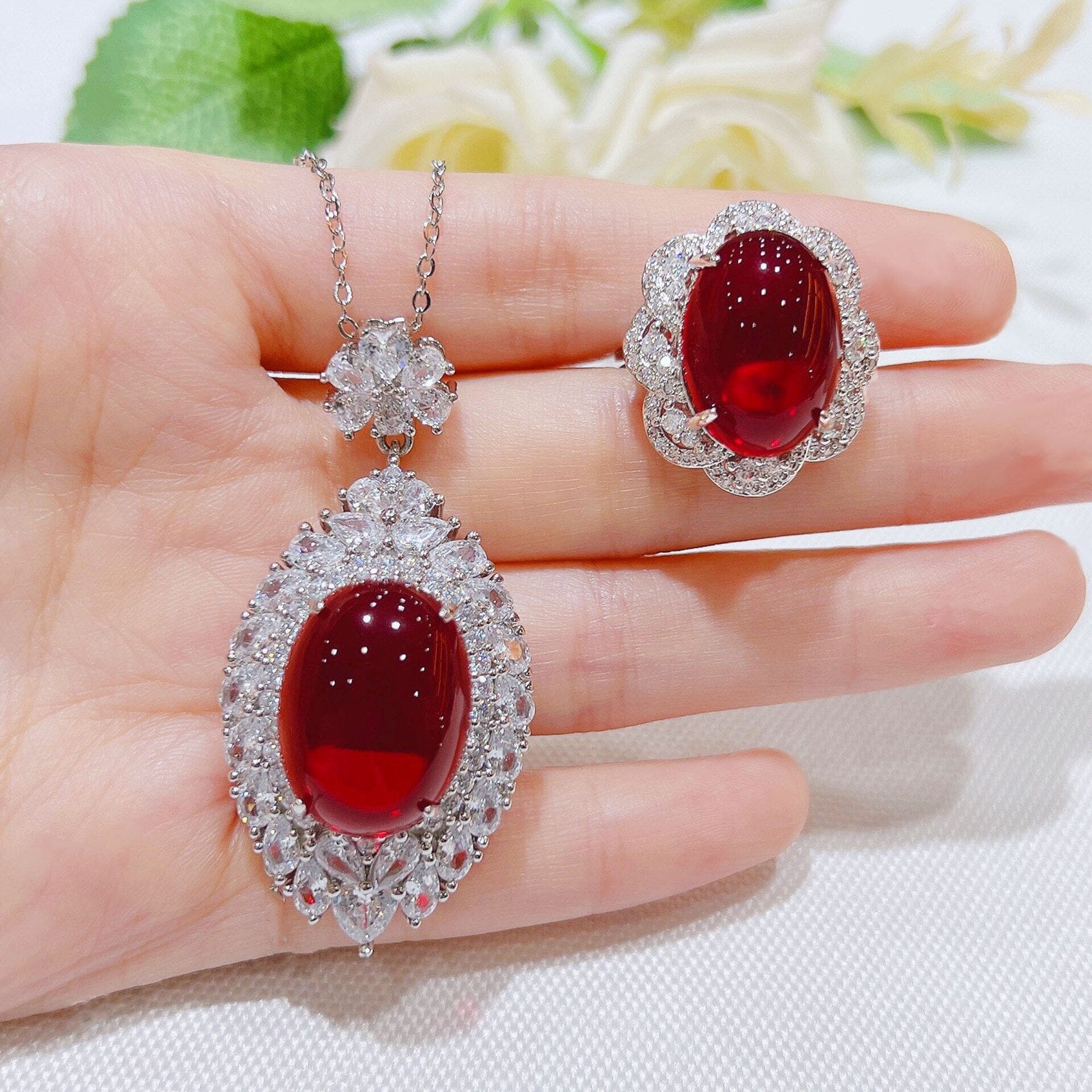 Vintage Oval Ruby Crystal Jewelry SetJewelry Sets