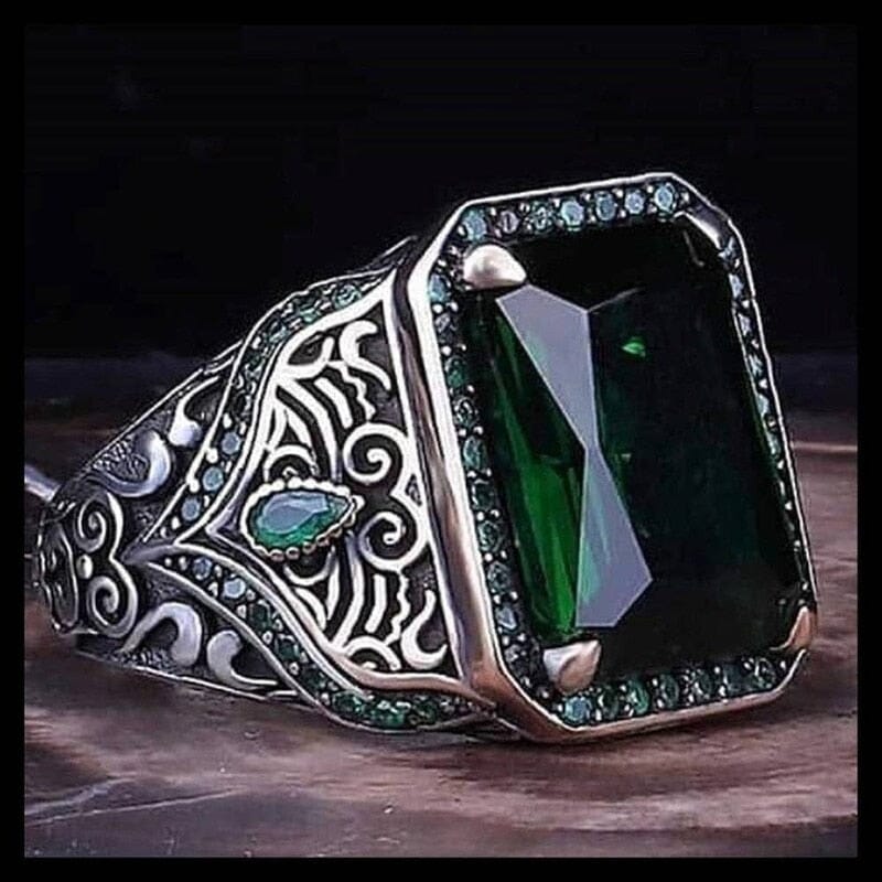 Emerald and Ruby Vintage Style RingRing