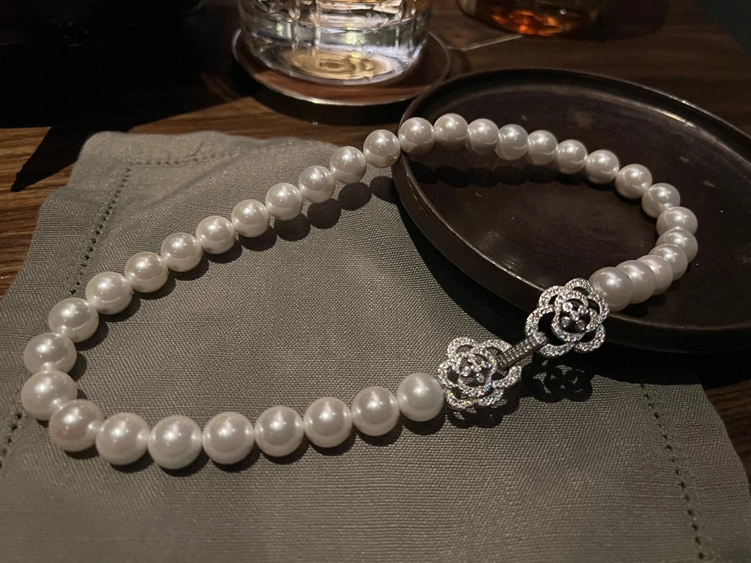 Exquisite Double Camellia Buckle Pearl Necklace Short Chain