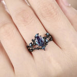 Retro Gun Black Leaf Ring with Colorful Stones