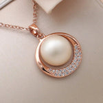 New Fashion Round Simulated-Pearl Pendant Necklace for WomenRGYE