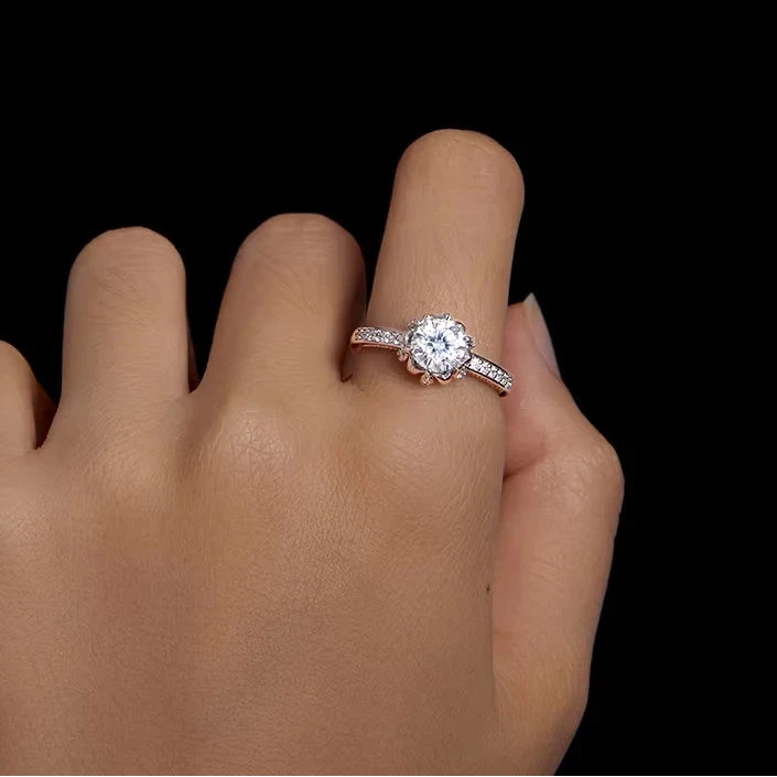 925 Sterling Silver 1ct Round Moissanite Flower Solitaire Ring for Women