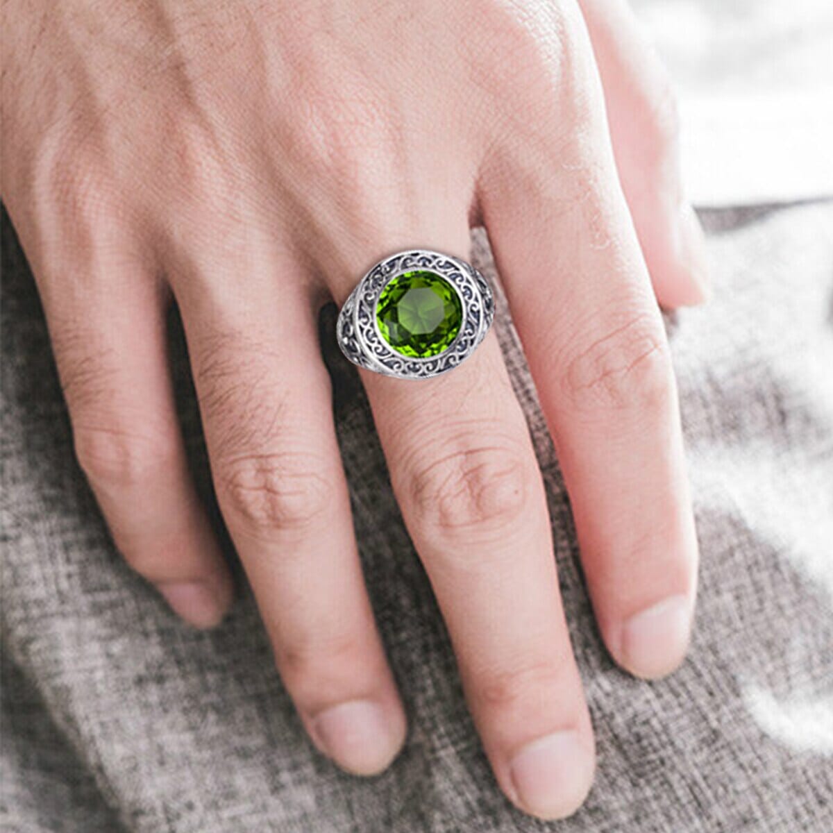 Gothic Design Peridot 925 Sterling Silver Ring0