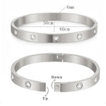 2pcs/set Luxury Love Dangles Bracelets