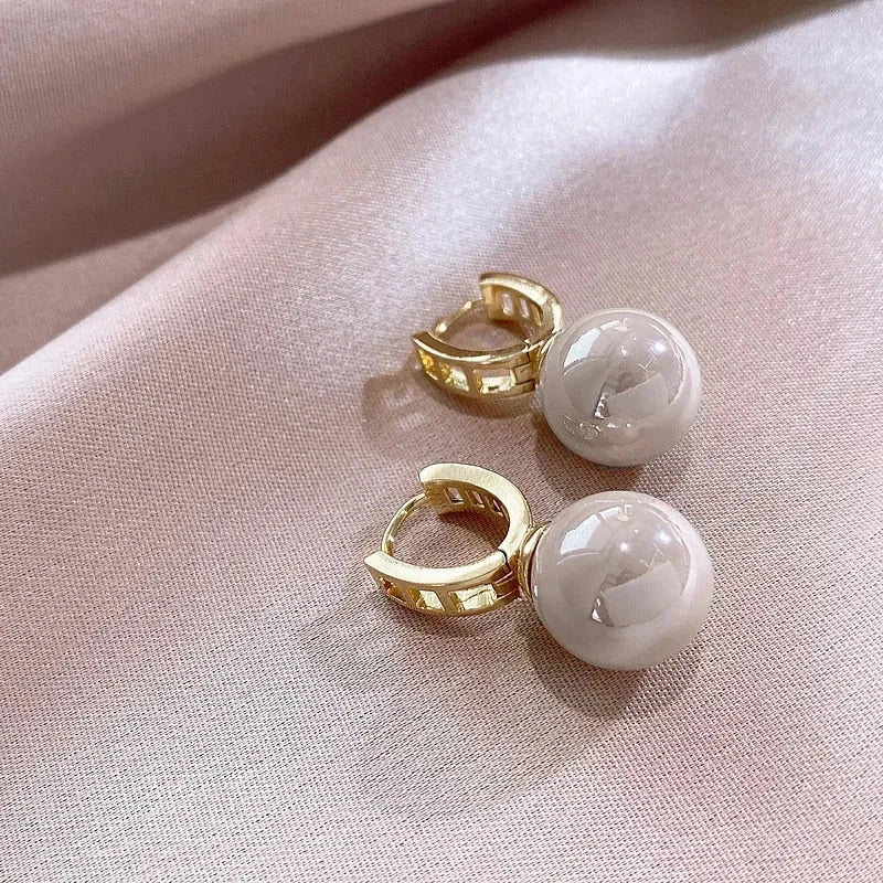 Elegant Gold-Plated Pearl Earrings for Women