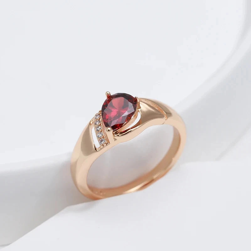 Rose Gold Teardrop Red Natural Zircon Rings For Women
