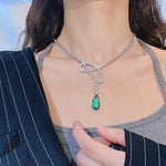 Pear-shaped Emerald Pendant Necklaces with Sparkling Water Drop Design