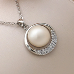 New Fashion Round Simulated-Pearl Pendant Necklace for WomenWGYE