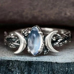 Women's Chic Vintage Ring – Moon & Leaf Band