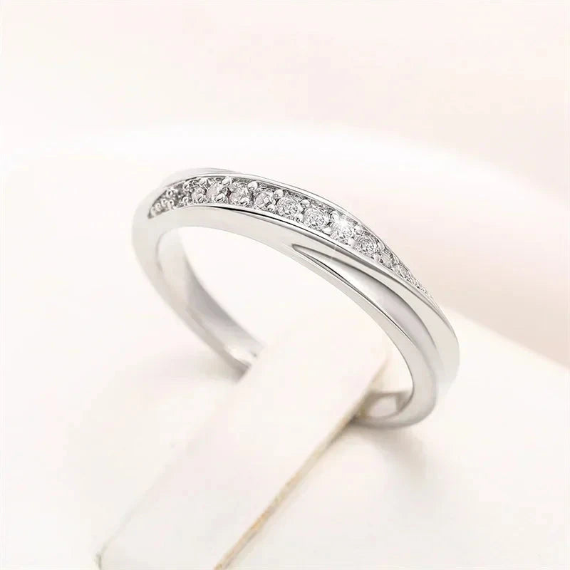 Luxury Rings Paved One-line CZ for Women