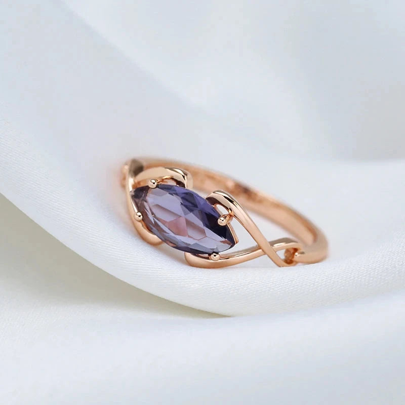 Purple Rhombus Zircon Ring – Rose Gold Color