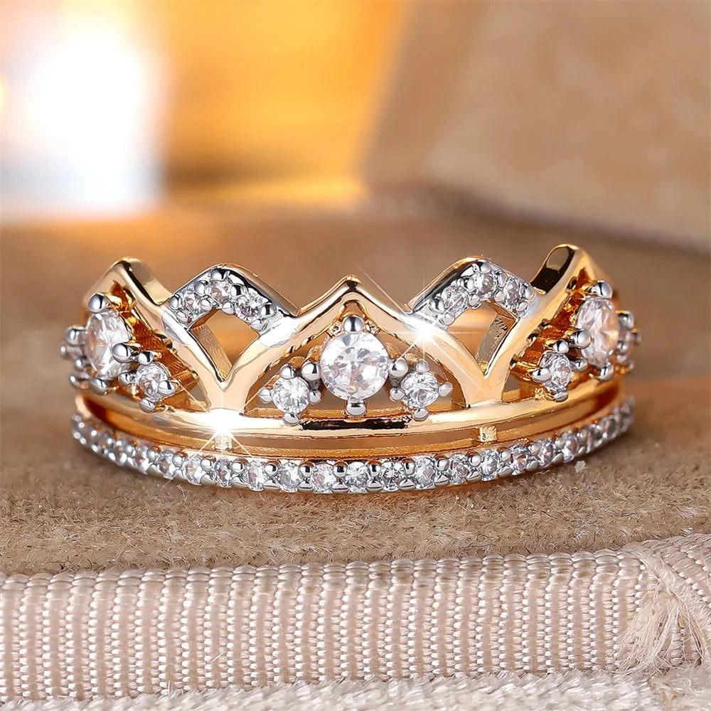 White Zircon Queen Crystal Crown Ring – Vintage GoldGold White6