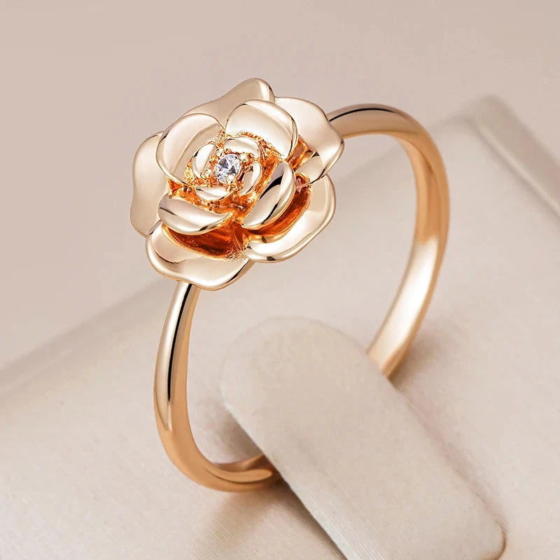 Glossy Metal Flower Rings for Women Fashion 585 Rose Gold