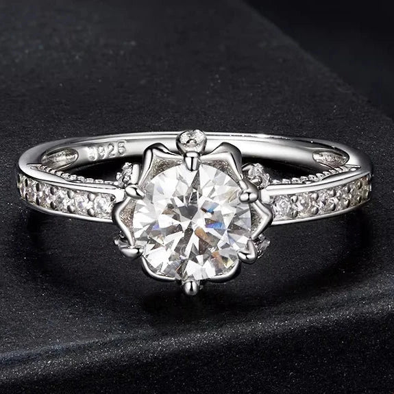 925 Sterling Silver 1ct Round Moissanite Flower Solitaire Ring for Women