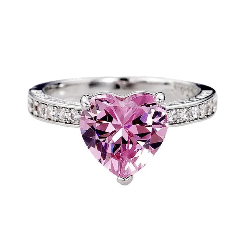 Silver Plated Heart Cubic Zirconia Engagement Ring for Women Wholesale Size 5-11 Fashionable Wedding Band Jewelry Accessory