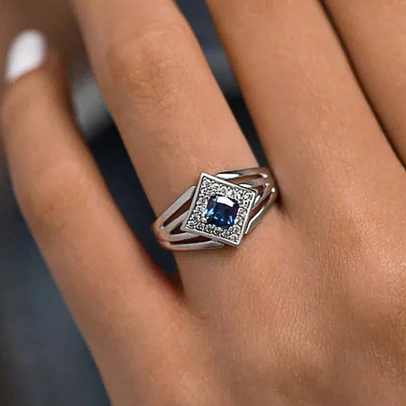 2025 New Royal Blue Zircon Ring Personalized Jewelry with Dazzling Design, Luxurious and Elegant Round Inlaid Jewelry