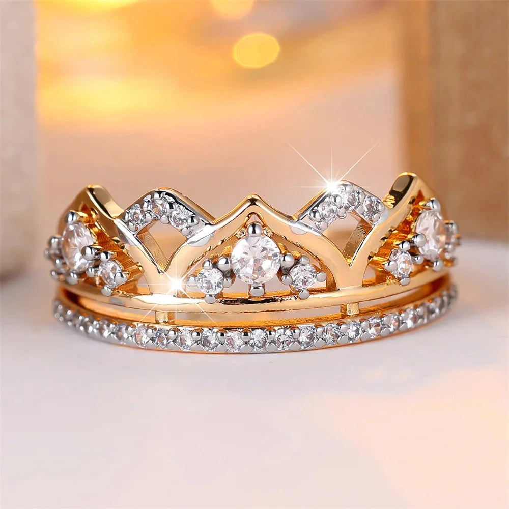 White Zircon Queen Crystal Crown Ring – Vintage Gold