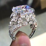 Beautiful Hollow CZ Ring – Rose Gold & SilverF147010