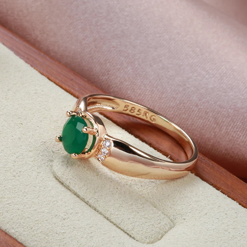 Delicate Circle Cut Emerald Zircon Ring