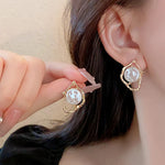2024 New Retro Light Luxury Pearl Stud Earrings Korean Simple Jewelry Christmas Party Girl's Temperament Accessories For Woman03